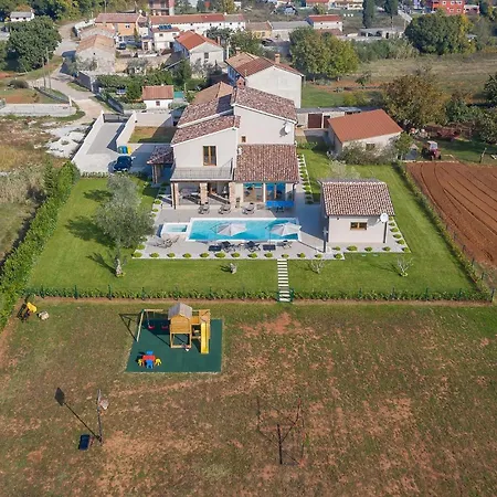 Mattuzzi בית נופש פולה