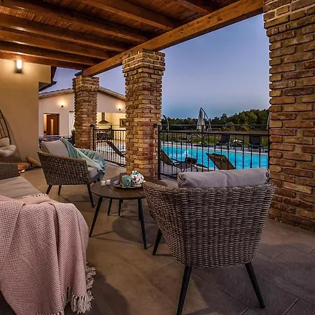 Holiday home Mattuzzi Pula