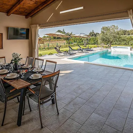 Holiday home Mattuzzi Pula